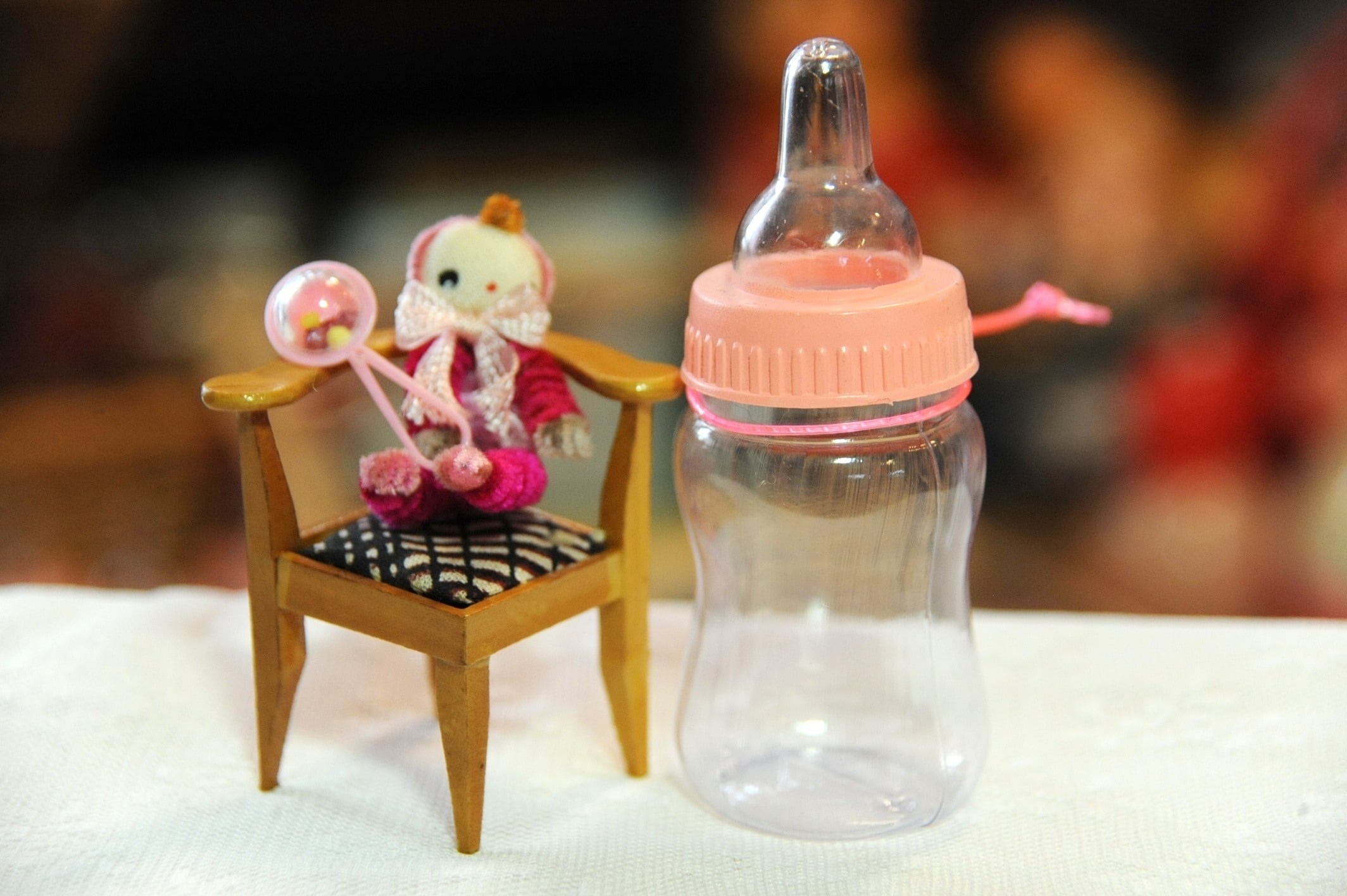 可愛い ミニ モール人形 哺乳瓶入り 一点もの 昭和レトロ 平成レトロ