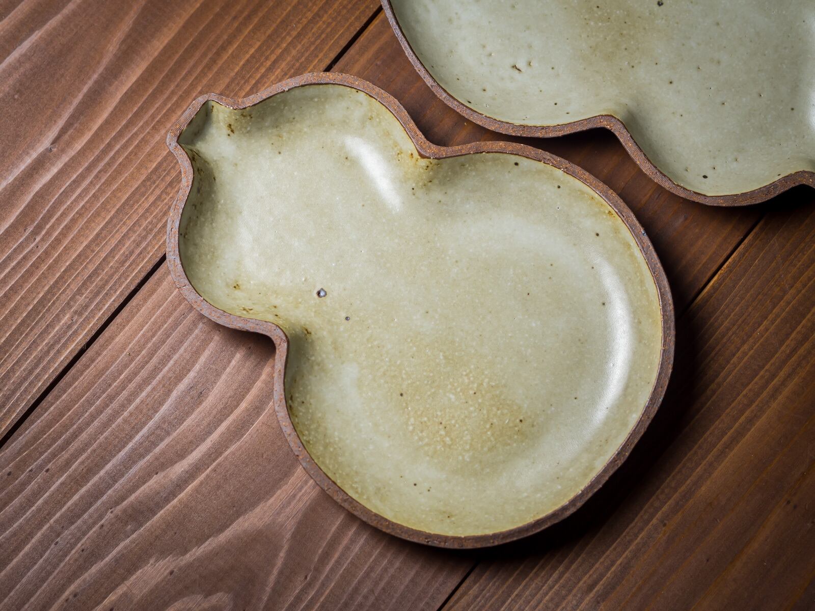 瓢箪皿（ひょうたん皿・ひょうたんプレート）／阿部 恵里 | 手作りの器