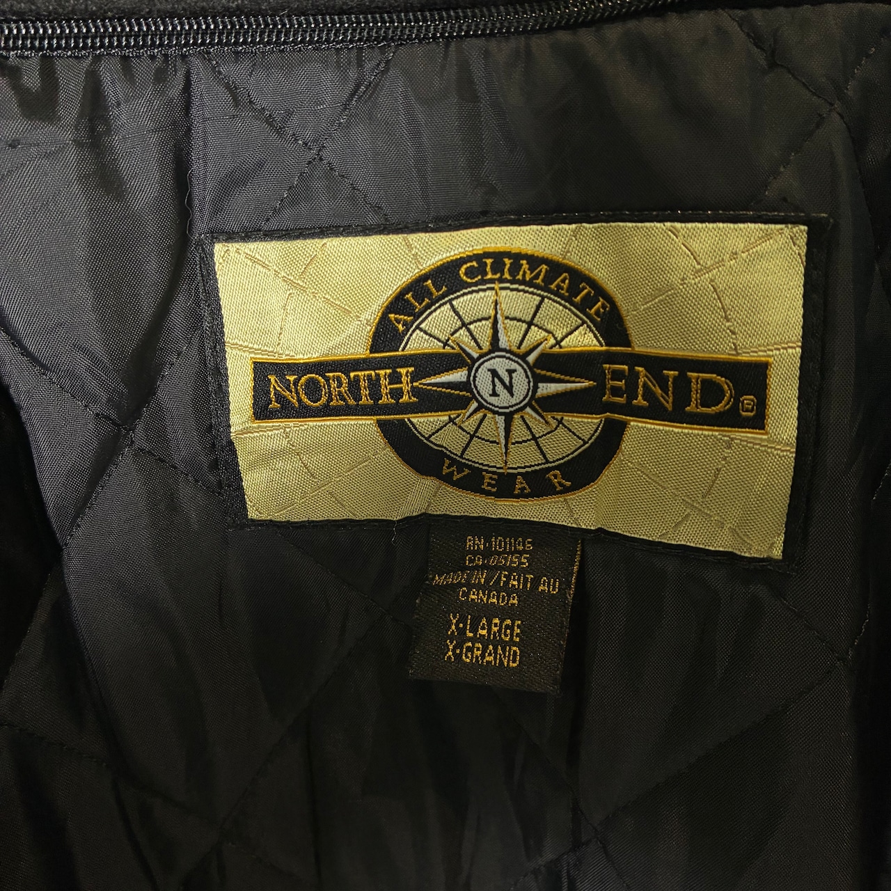 90s カナダ製|本革×ウール|オールブラック スタジャン