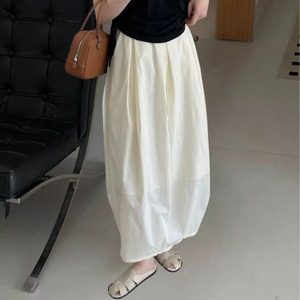 バックスリットコクーンタックロングスカート　R00745