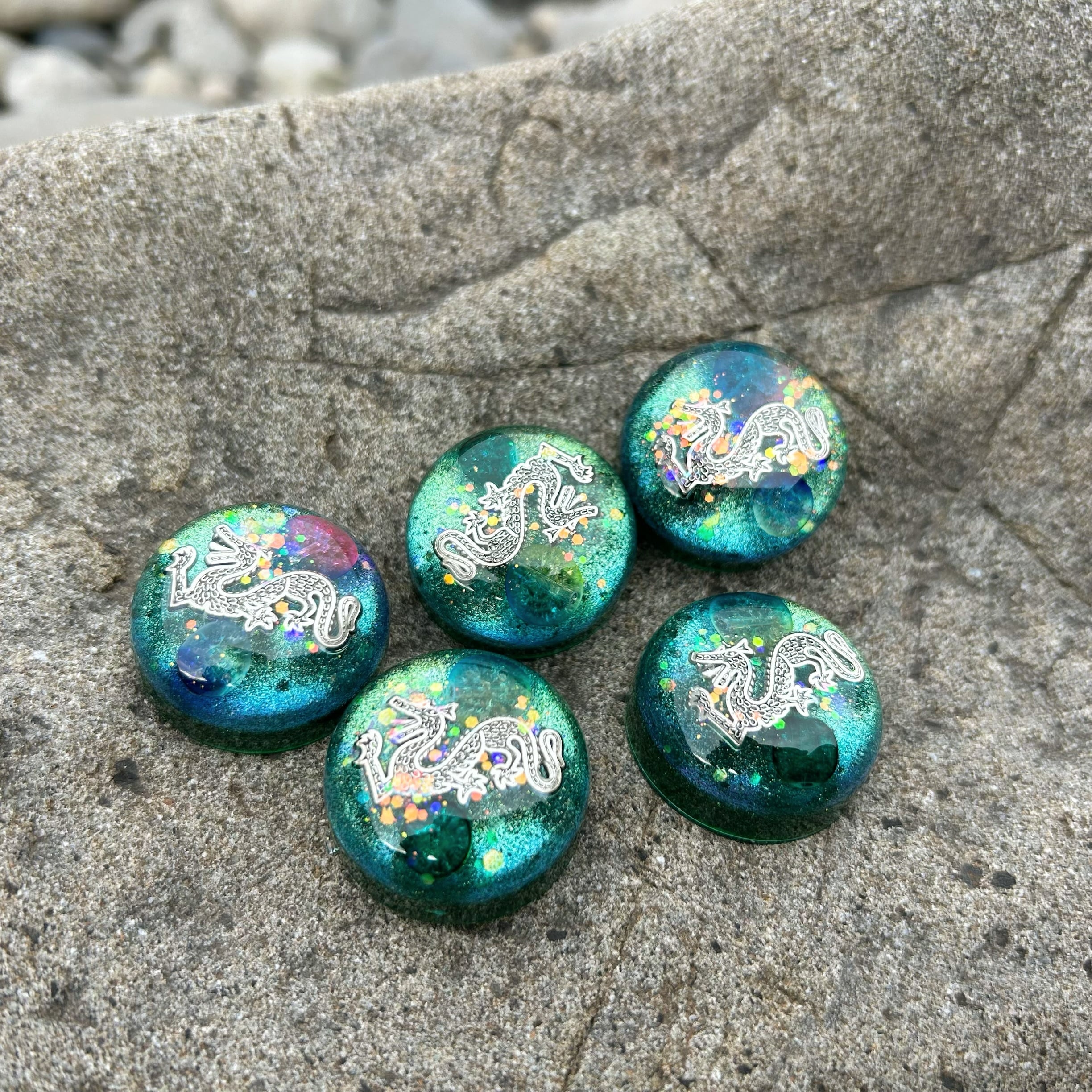 緑龍さまの守護石オルゴナイト