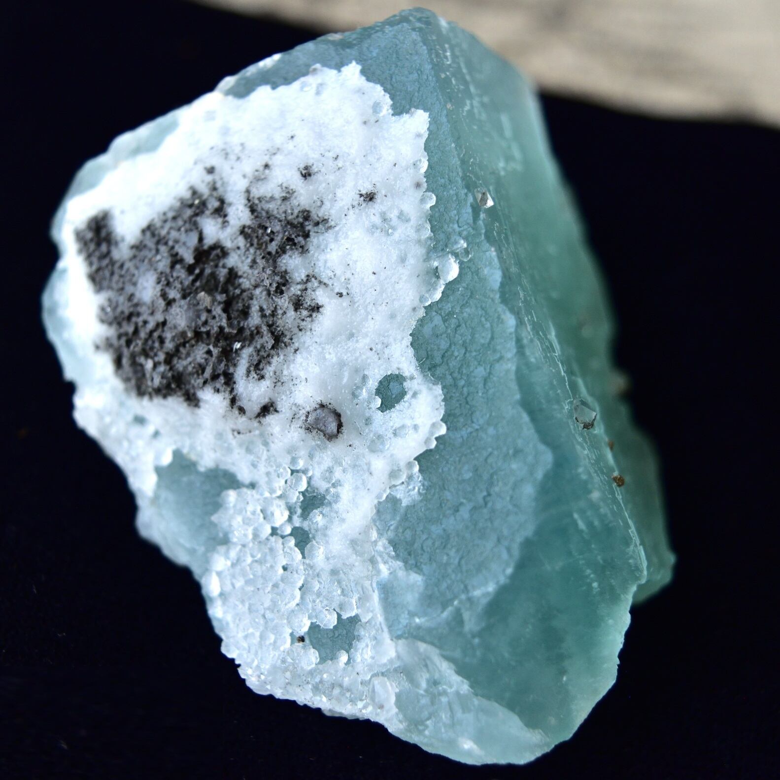 アイシー・ブルーグリーン・フローライト パイライト モロッコ産 158g