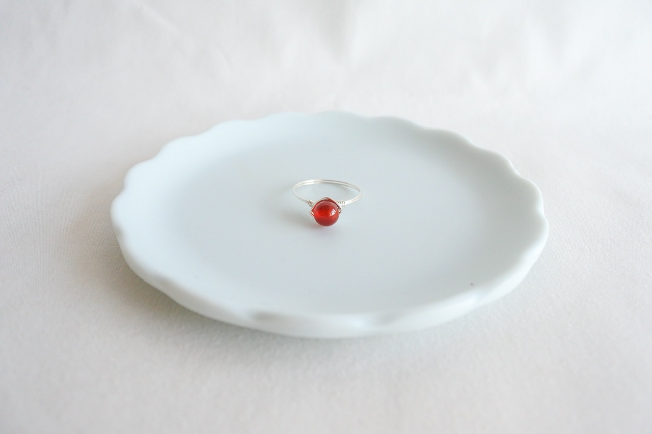 赤メノウ　こつぶ　シルバーの指輪