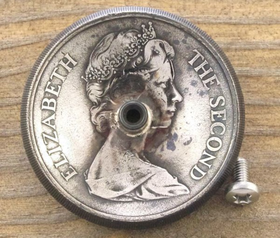 大型 コンチョ　セントヘレナ島　25ペンス　帆船　38mm　コインコンチョ　ボタン　本物コイン使用