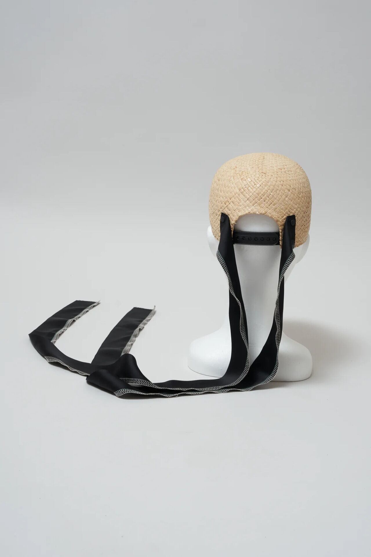 SHINYAKOZUKA DEEP SUNSHADE WITH KIJIMA TAKAYUKI(NATURAL) 2301SK86
