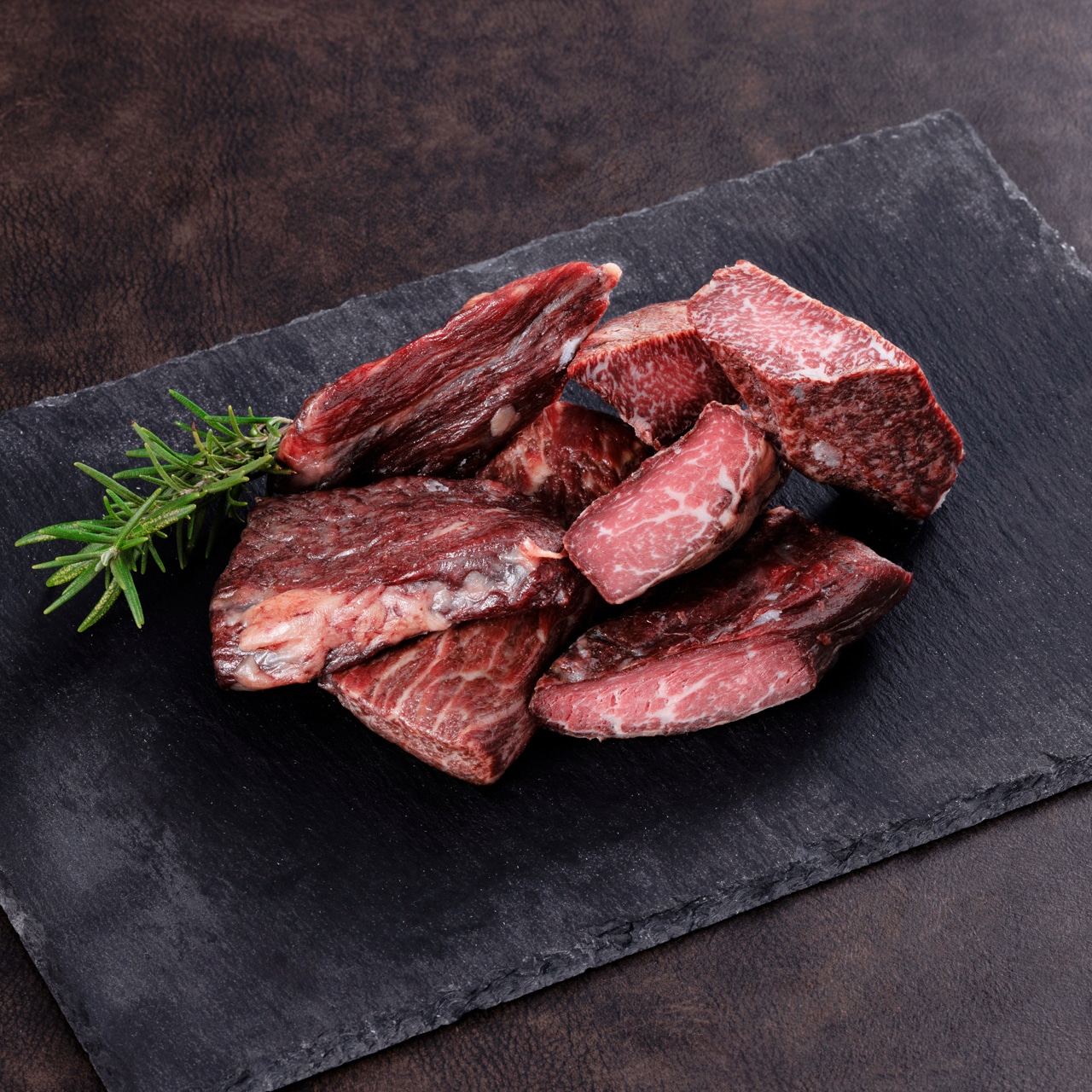 【黒毛和牛】干し肉 (200g)
