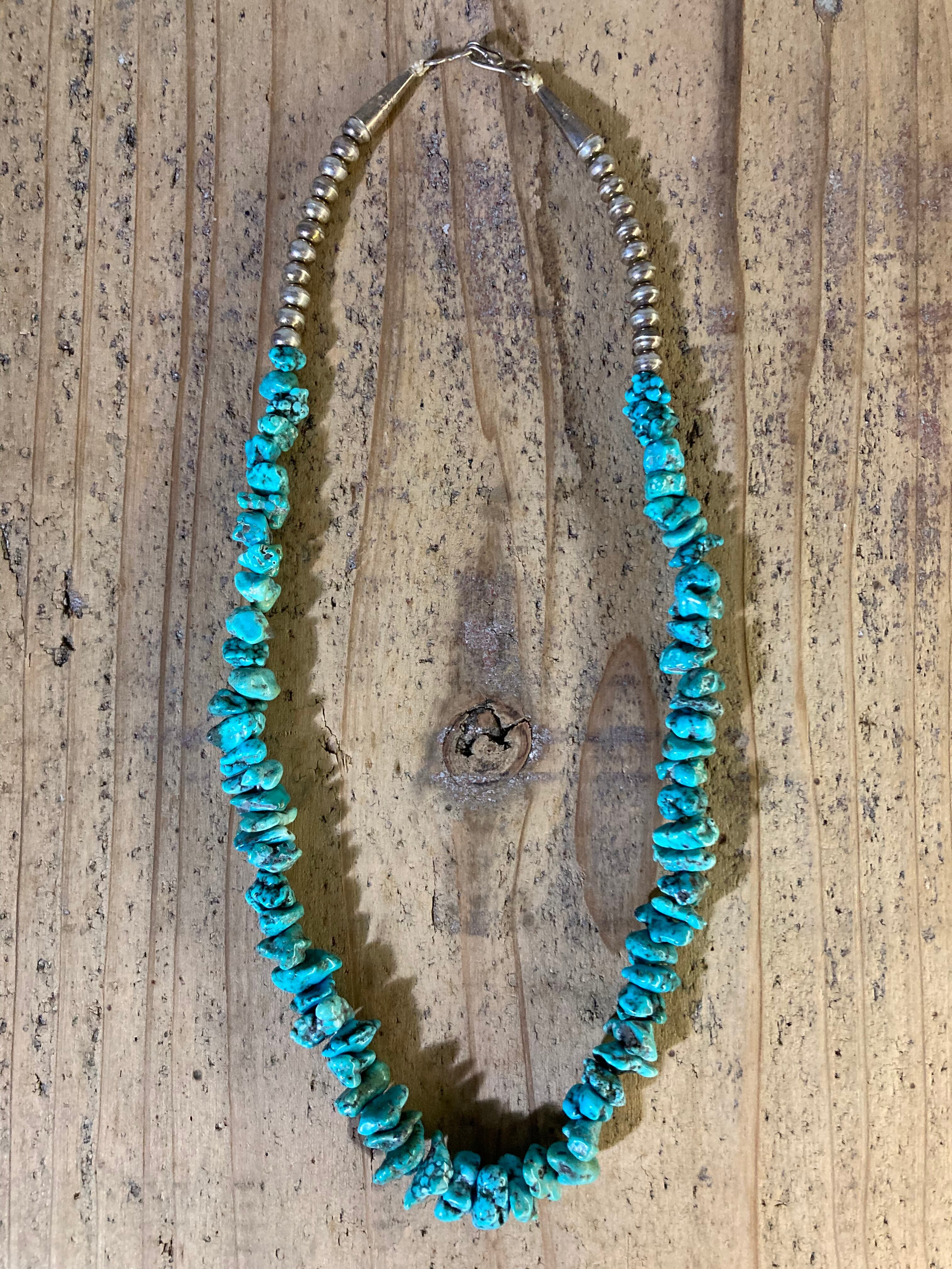 VINTAGE NAVAJO TURQOISE NECKLACE　　(beady  antiques)