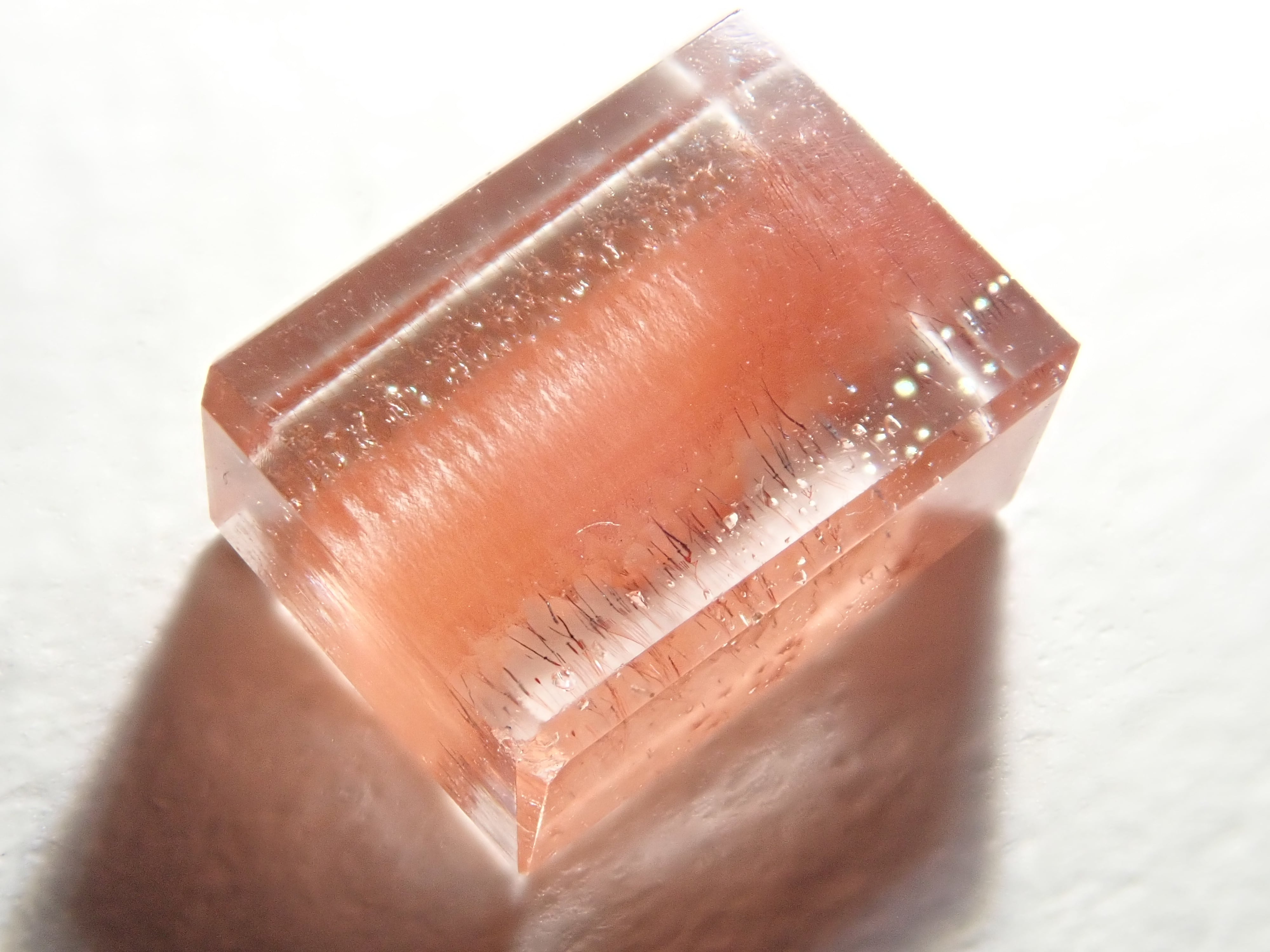 【新商品】ブラジル産レピドクロサイトインクォーツ 2.117ct