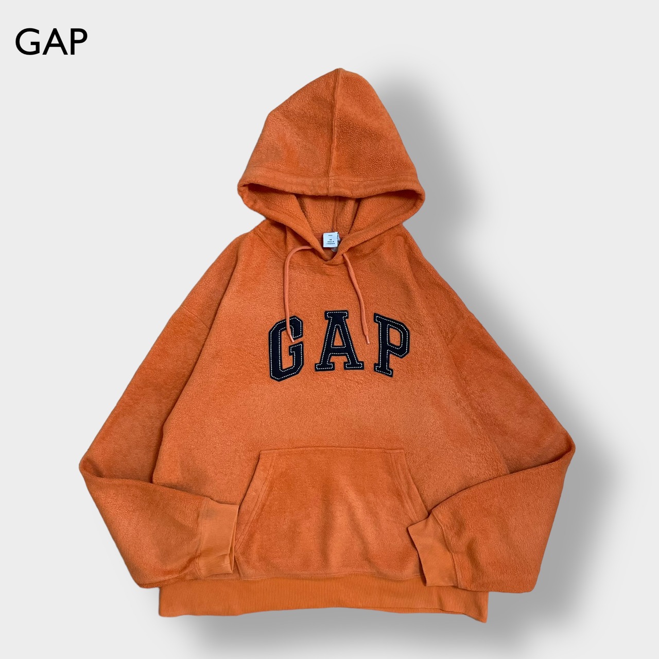 【GAP】パーカー プルオーバー 刺繍 ロゴ フーディー スウェット hoodie オレンジ 起毛 ギャップ US古着