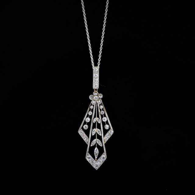 Diamond & Platinum Pendant , circa 1910~1920 ダイヤモンド　＆　プラチナ　ペンダント