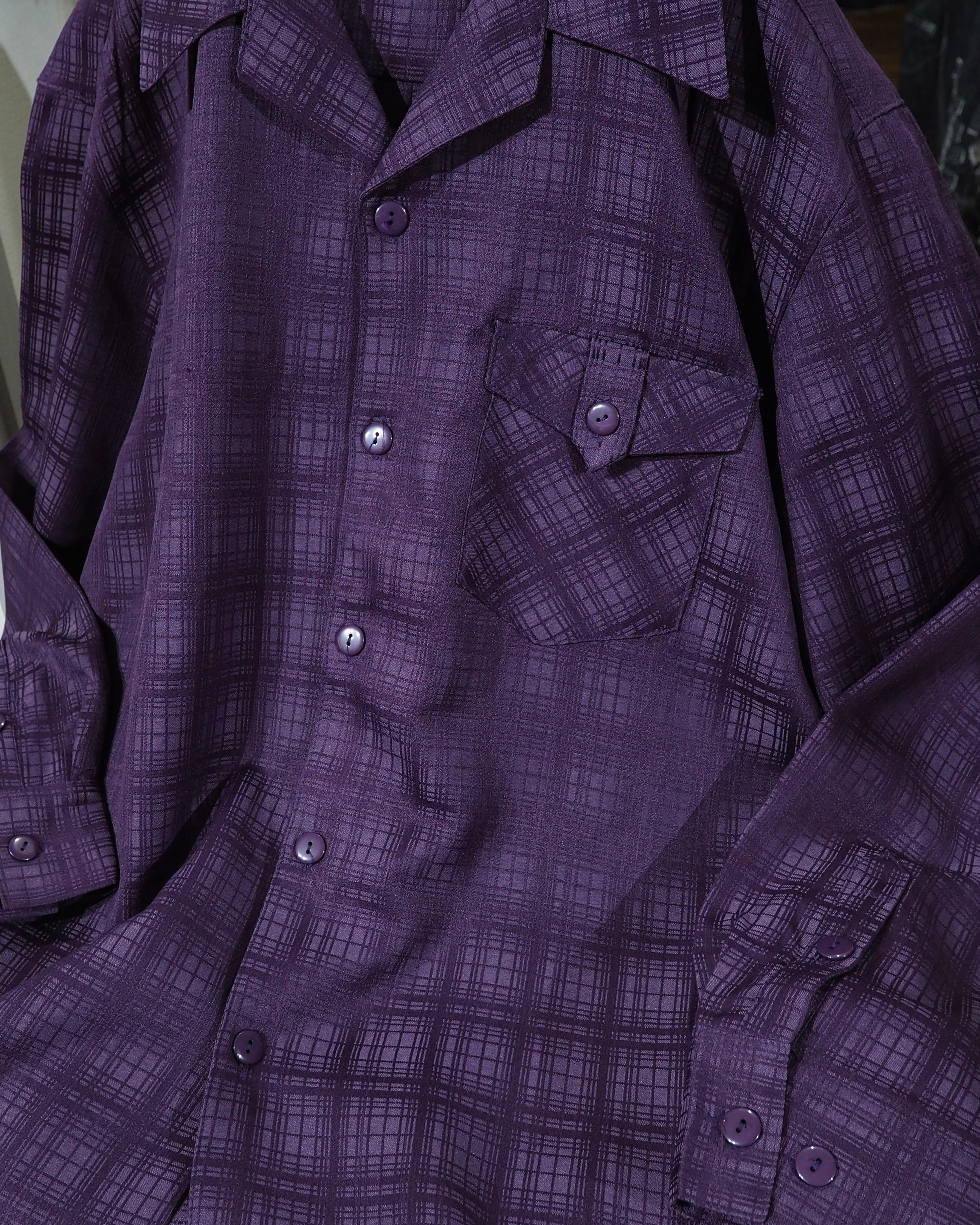 1990s " 妖艶甘美 " Bewitching Purple Color Vintage Loose Open Collar Shirt