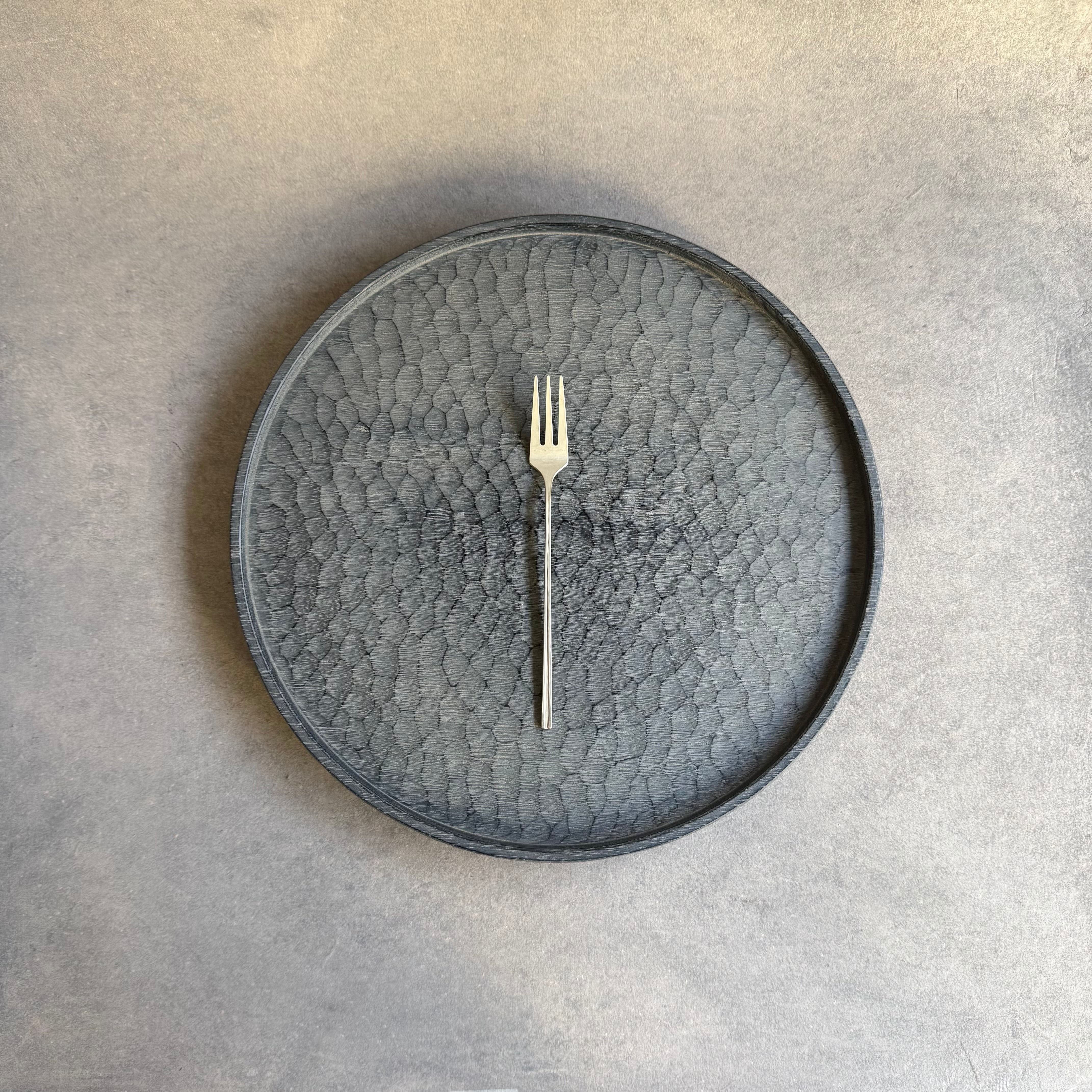 金属 | gallery 一白