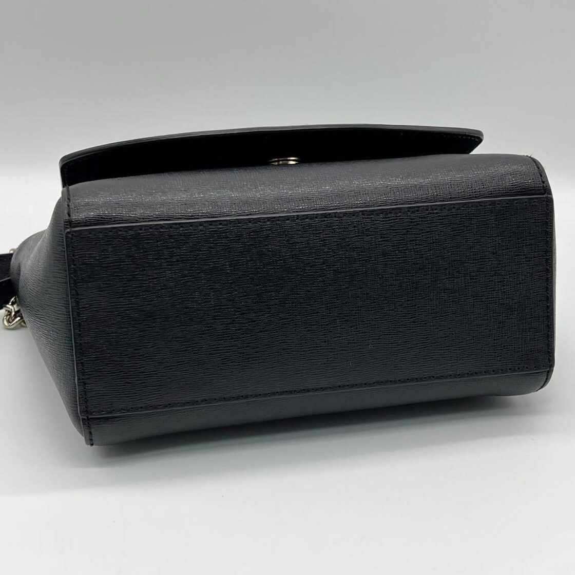 ✨️極美品✨FURLA ニューデイジー ポシェット ショルダーバッグ 