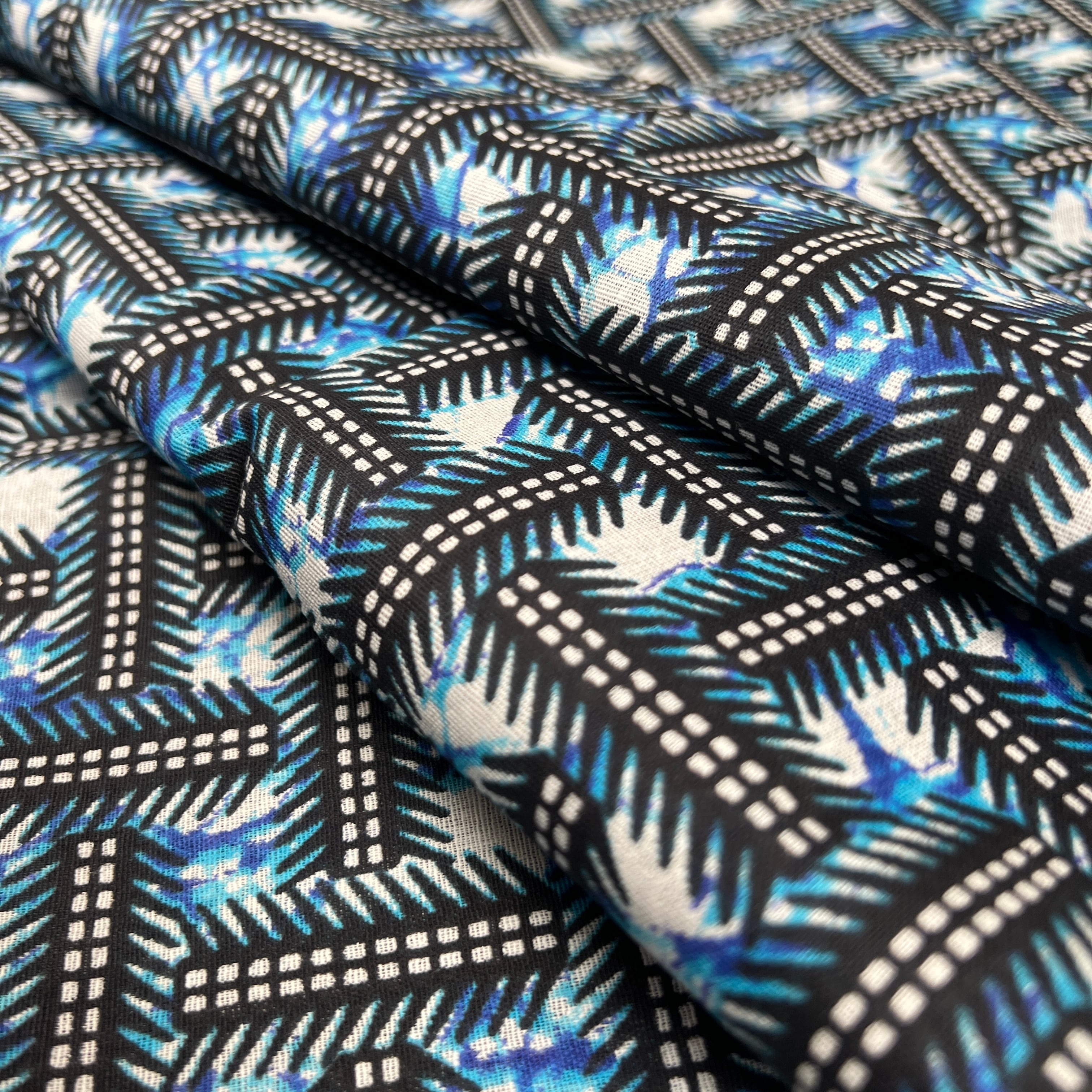 アフリカプリント布(薄手) 24-37 在庫2