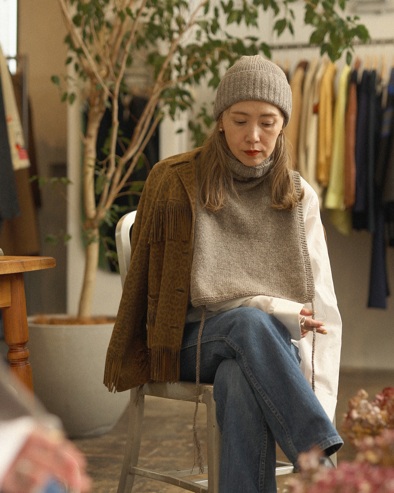 WV × Cassandra Harada / Knit Turtle Neck Bib Dark Beige