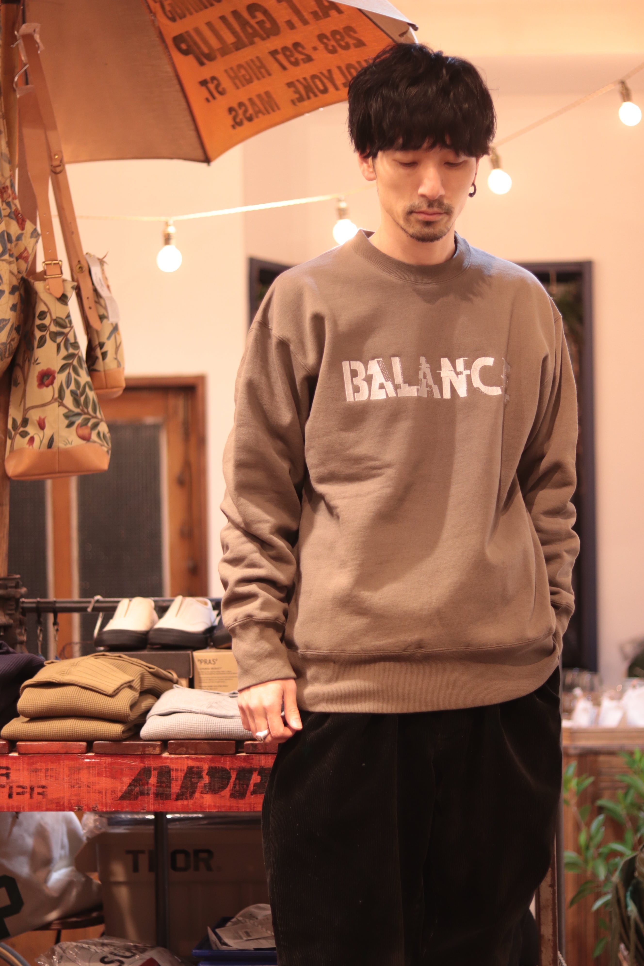 ANACHRONORM/アナクロノーム GLITCH EMBROIDERY SWEAT AN300 | MAMBO