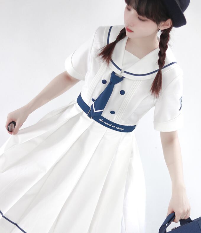 ネイビーベルトラインセーラーワンピース Sakura Bloom