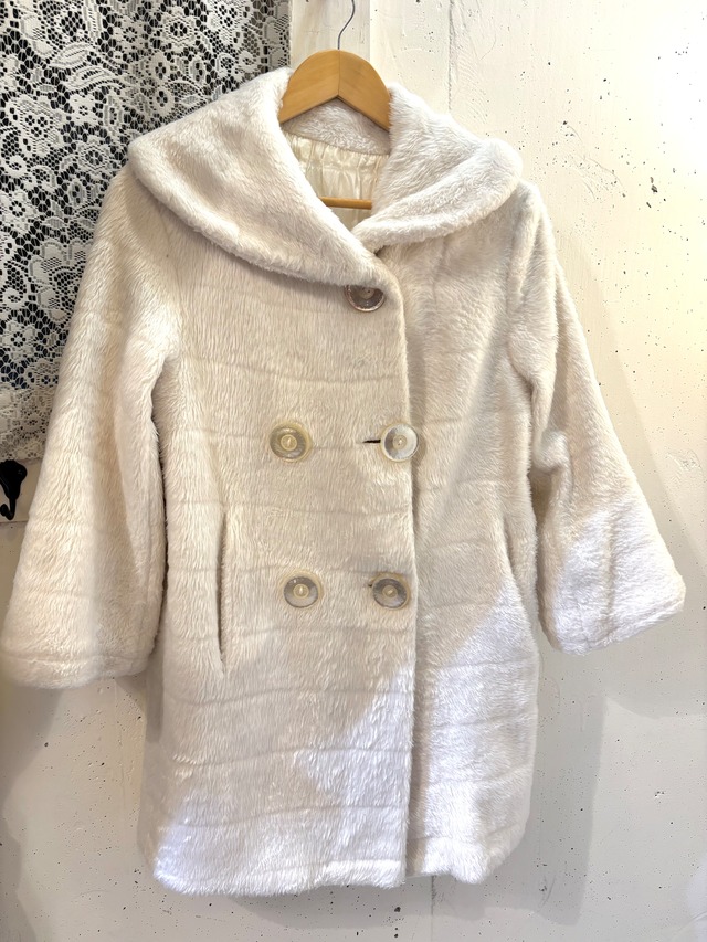 vintage shawl collar white coat