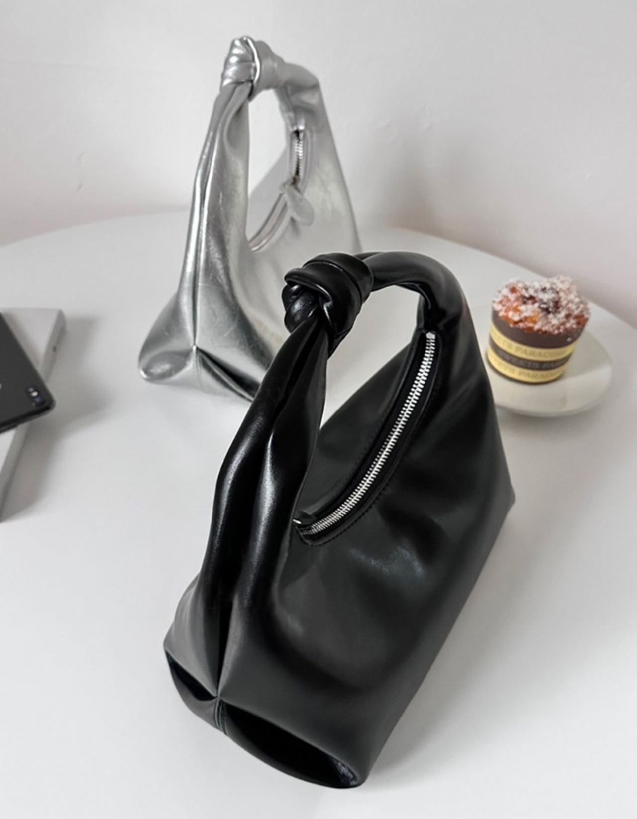 【23aw・あやの様着用】天然皮・Natural leather Tote Bag_2colors