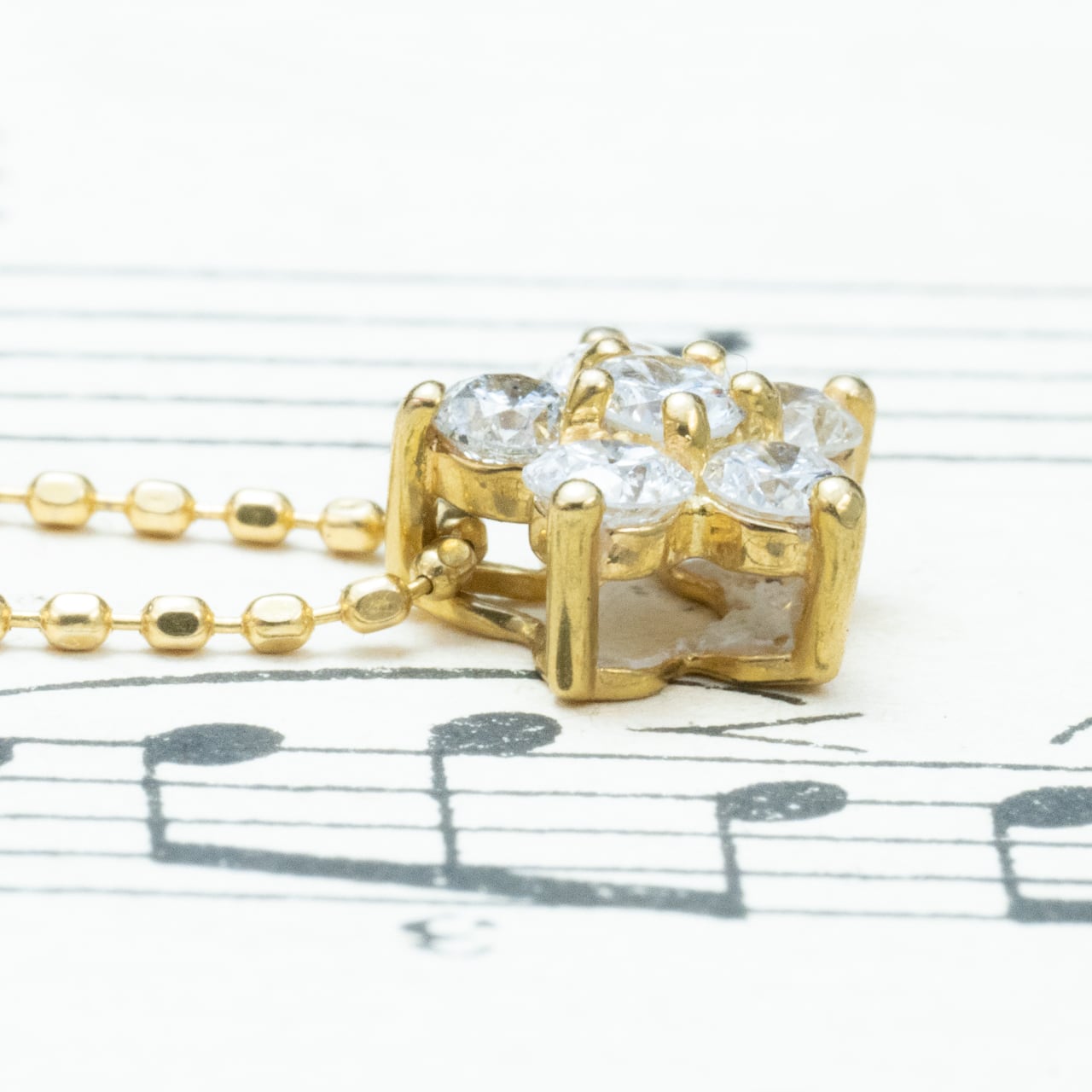 K18 ヴィンテージ ゴールド ジュエリー ダイヤモンド 0.26ct 花