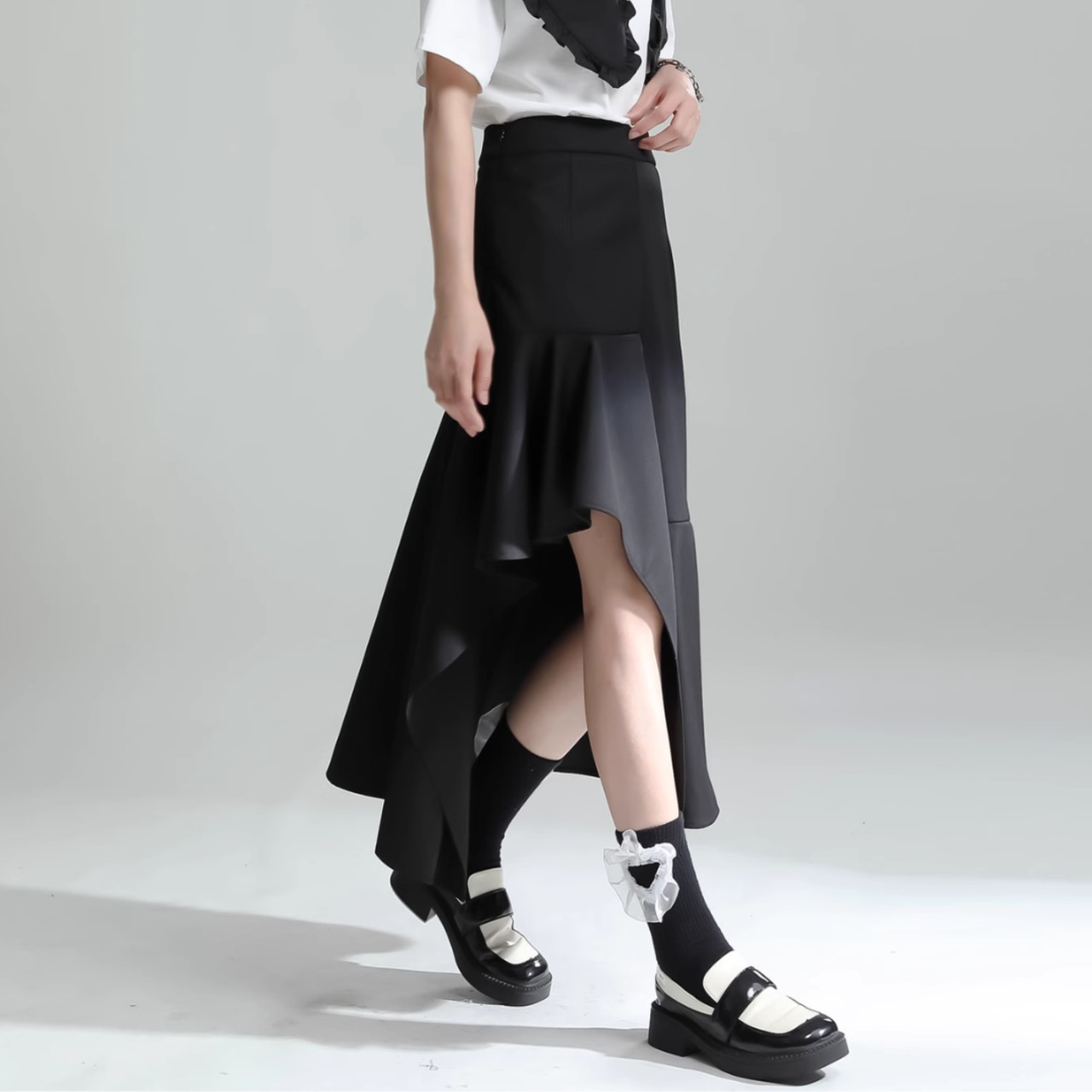 Black slit ruffle hem midi skirt (ME111)