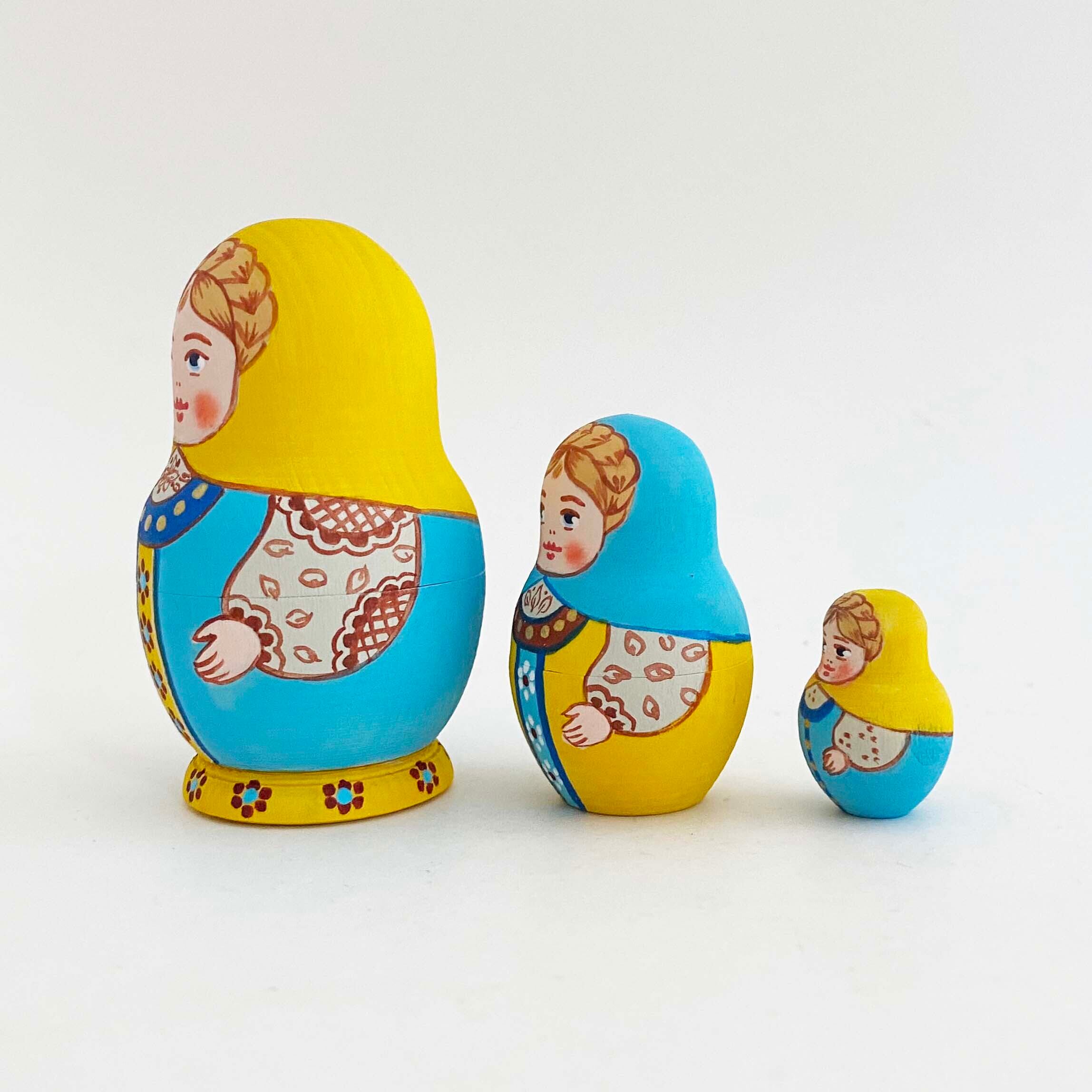 ウクライナ支援マトリョーシカ（首飾り / 3個組） | kokeshka
