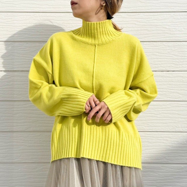 リブハイネックニット