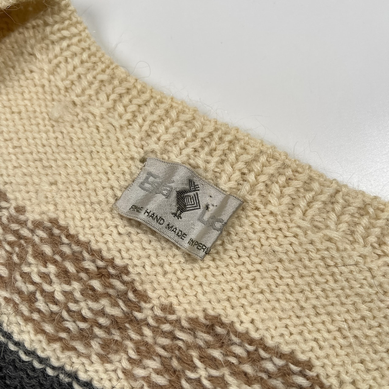 アルパカ100% ペルー製 Esta Loco チロリアン ニット ベスト 前ボタン カーディガン /アイボリー系/ビンテージ