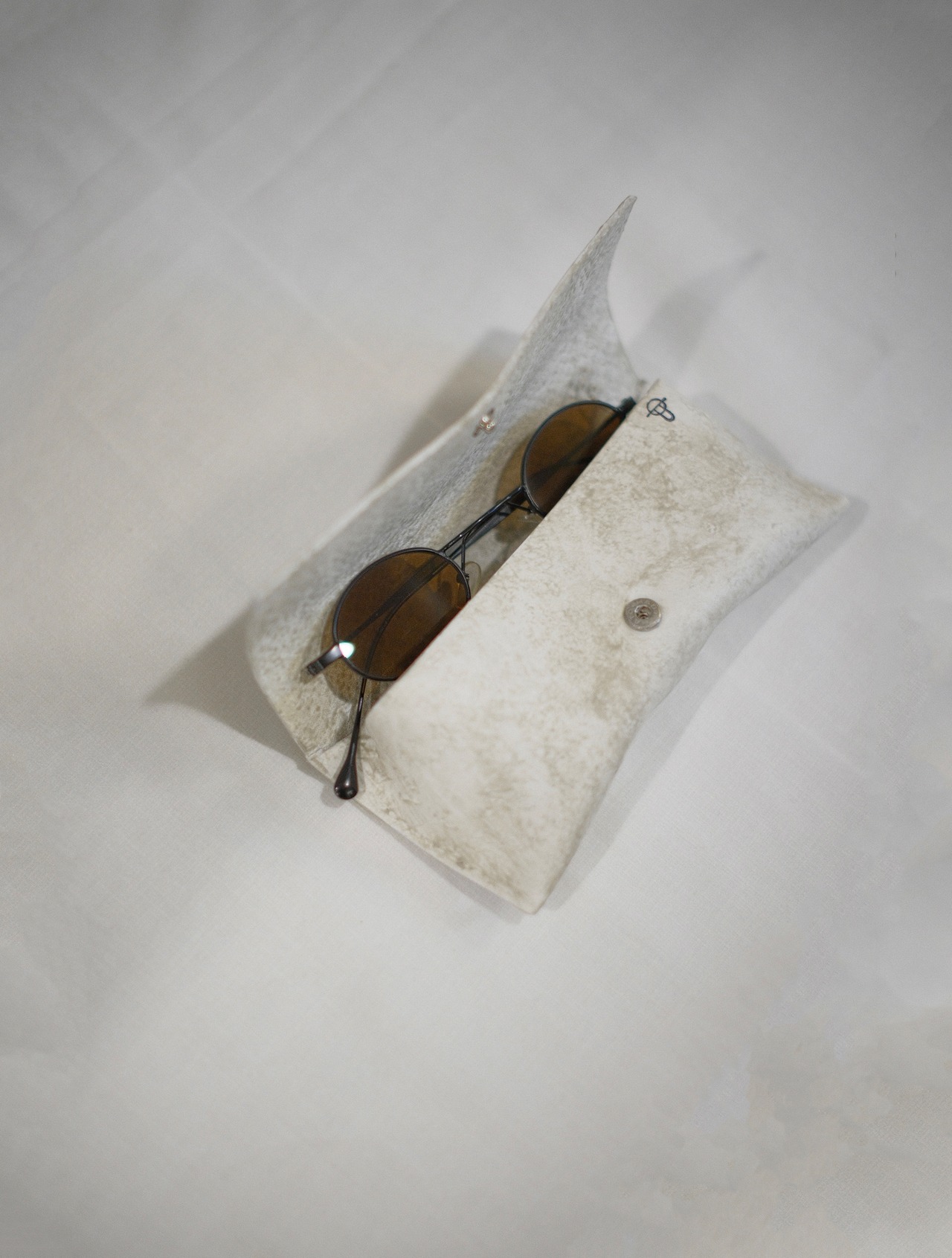 Glasses Case / NATURAL WHITE - 1