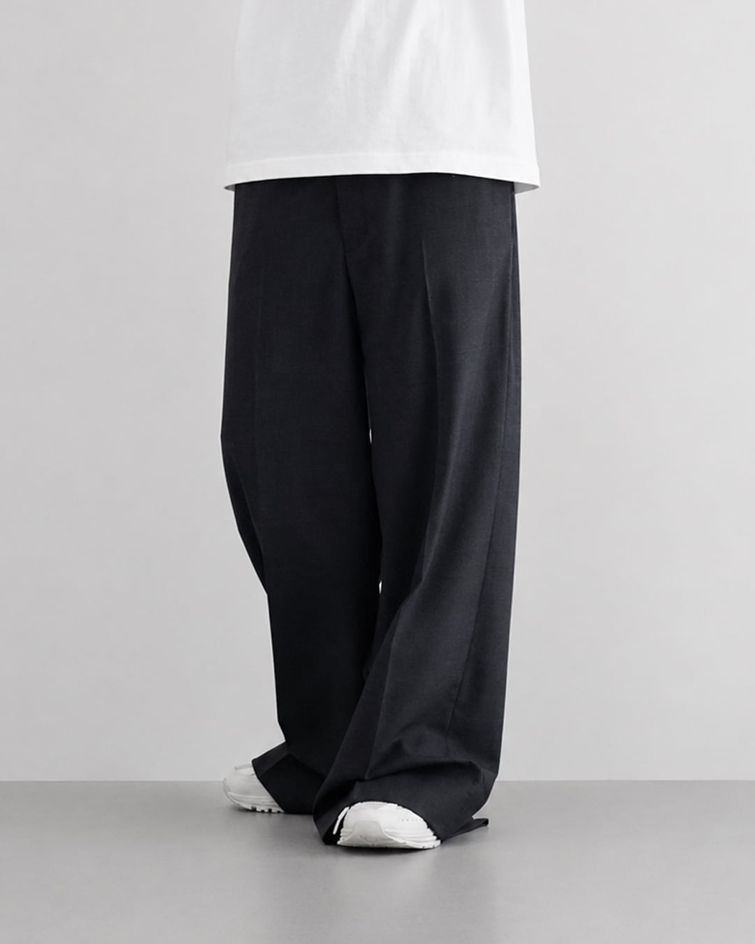 ANATOMIC STRAIGHT SLACKS 2.6 | TC | NEONSIGN | 公式サイト