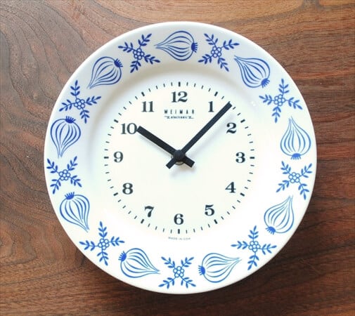 旧東ドイツ製 WEIMAR 陶器フレーム 壁時計 玉ねぎの絵付け 電池式