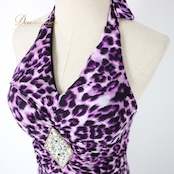 社交ダンス 衣装 スタンダード ドレス ワンピース パーティドレス 黒 紫 ホルターネック ブラック系 パープル系 ICHIOKU イチオク ヒョウ柄 レオパード 柄 発表会 用 ドレス セクシー フィット感 おしゃれ 普段使い オシャレ 着やすい 動きやすい ストレッチ カジュアル イベント 目立つ おすすめ バーゲン カラフル 夜会 結婚式 謝恩会 アウトドアイベント