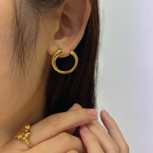 GOLD FLAT CIRCLE EARRINGS