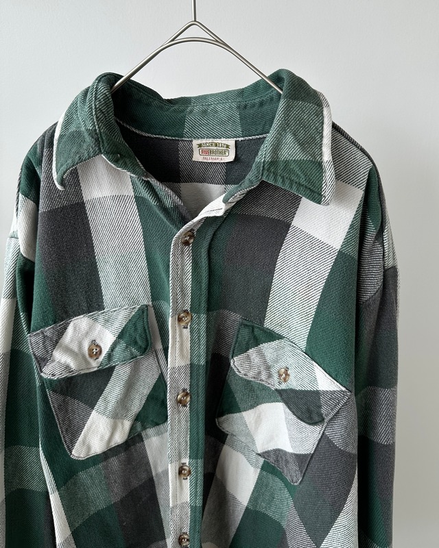-Five Brother- Vintage 90s L Heavy Flannel Shirt