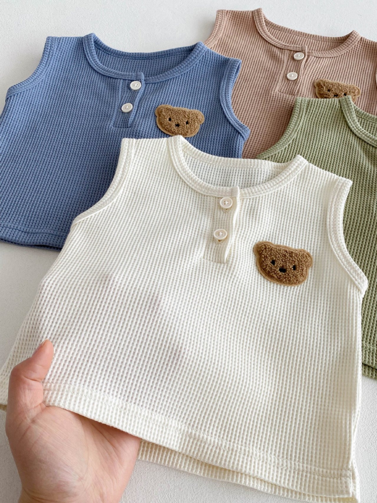 [Ante.J] Bear Waffle Sleeveless Set-up / [앙뜨제이] 곰돌이와플나시세트