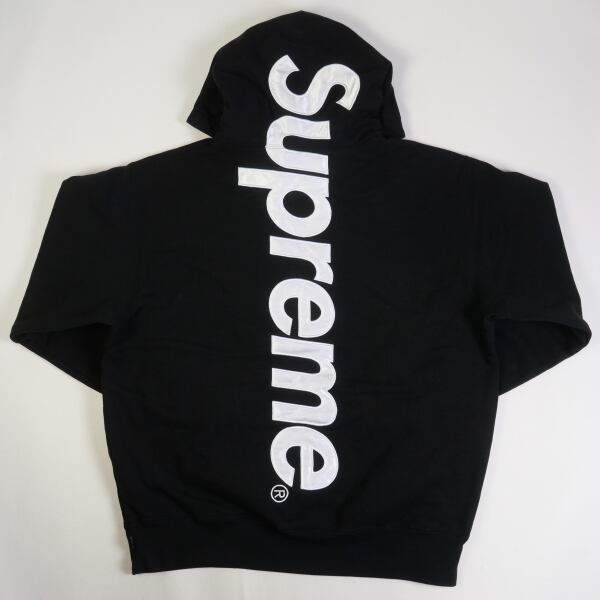 Supreme Satin Applique Hooded Black L