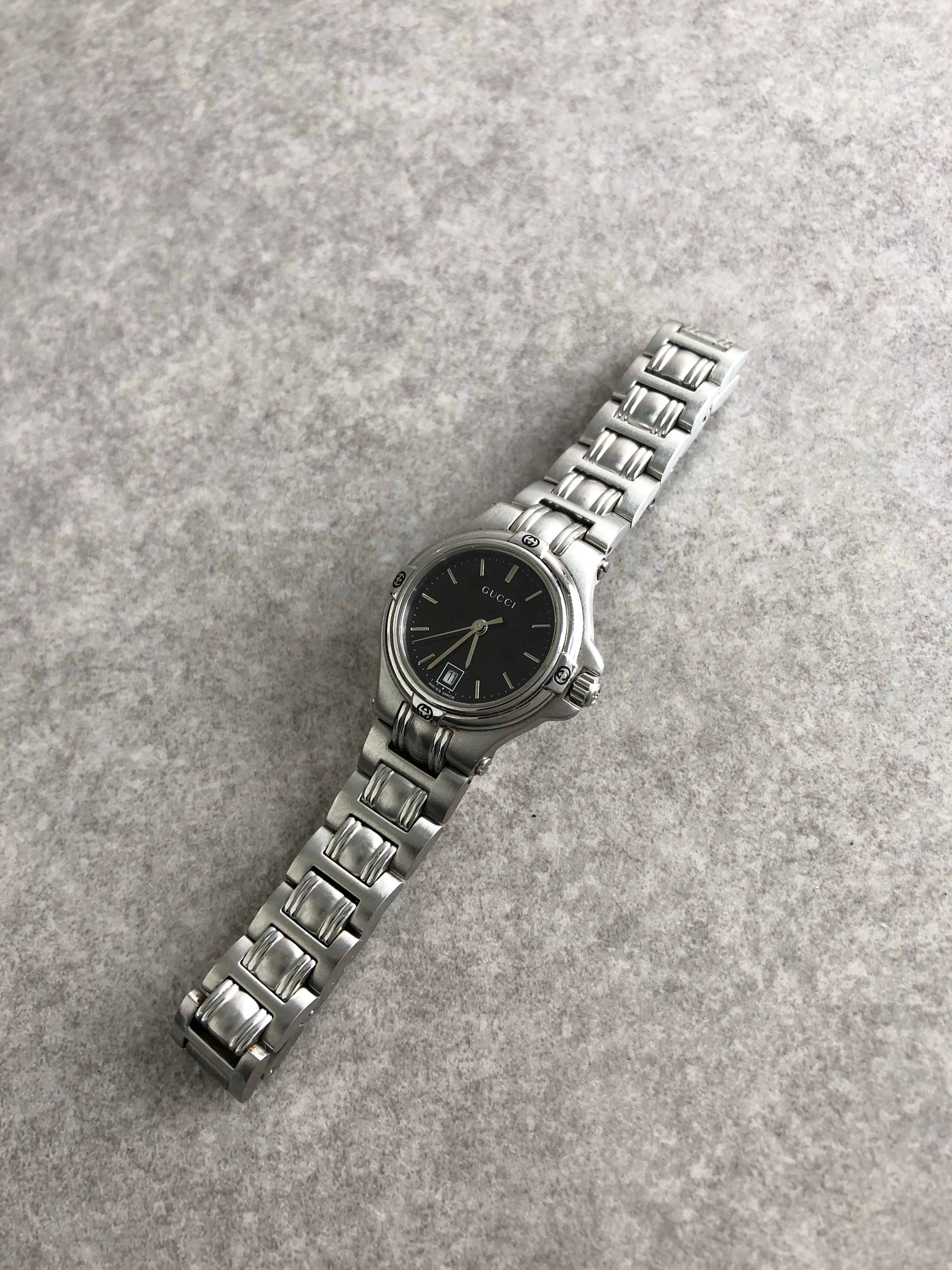 GUCCI グッチ 腕時計 シルバー ステンレススチール クウォーツ 9040L