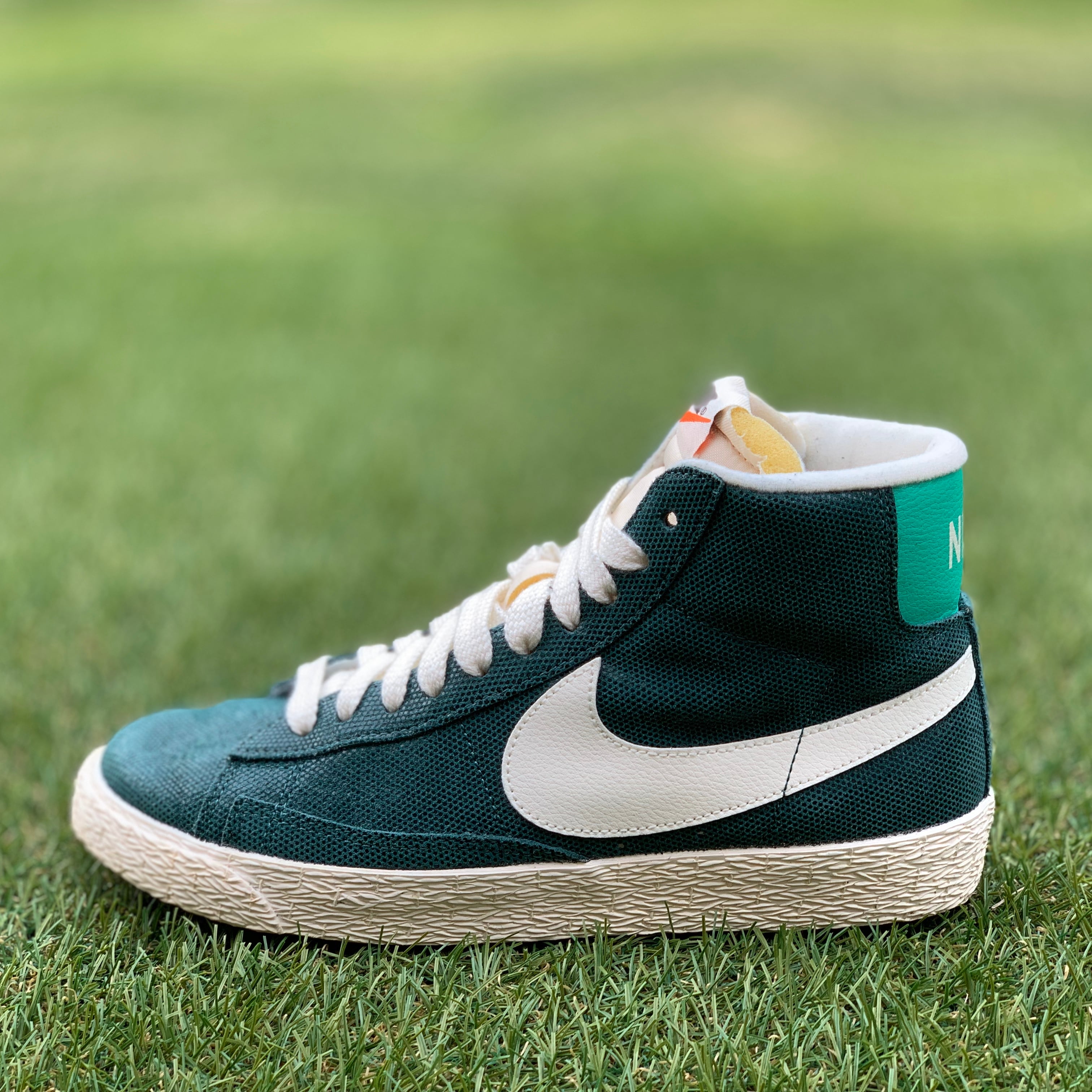 ナイキブレザーMID