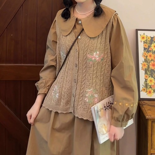 フラワー刺繍ケーブル編みニットベスト ・12281