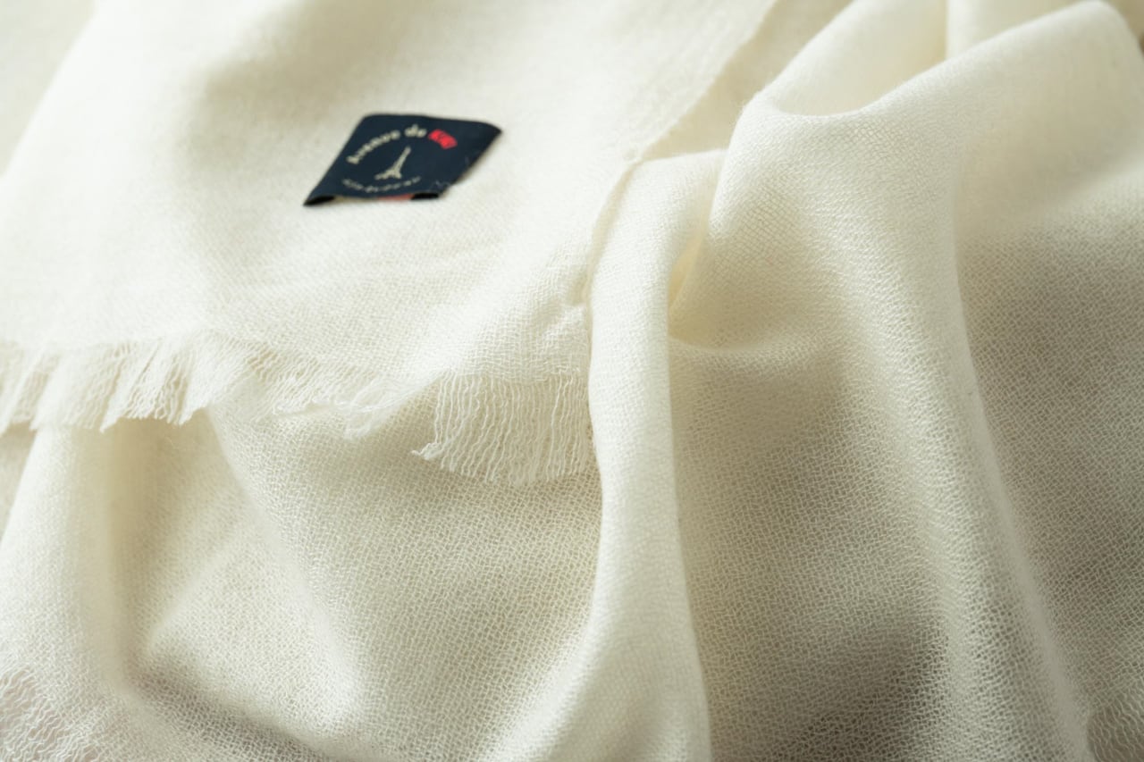 中村江里子セレクト Cashmee カシミヤ エアリーストール（3色） | 中村