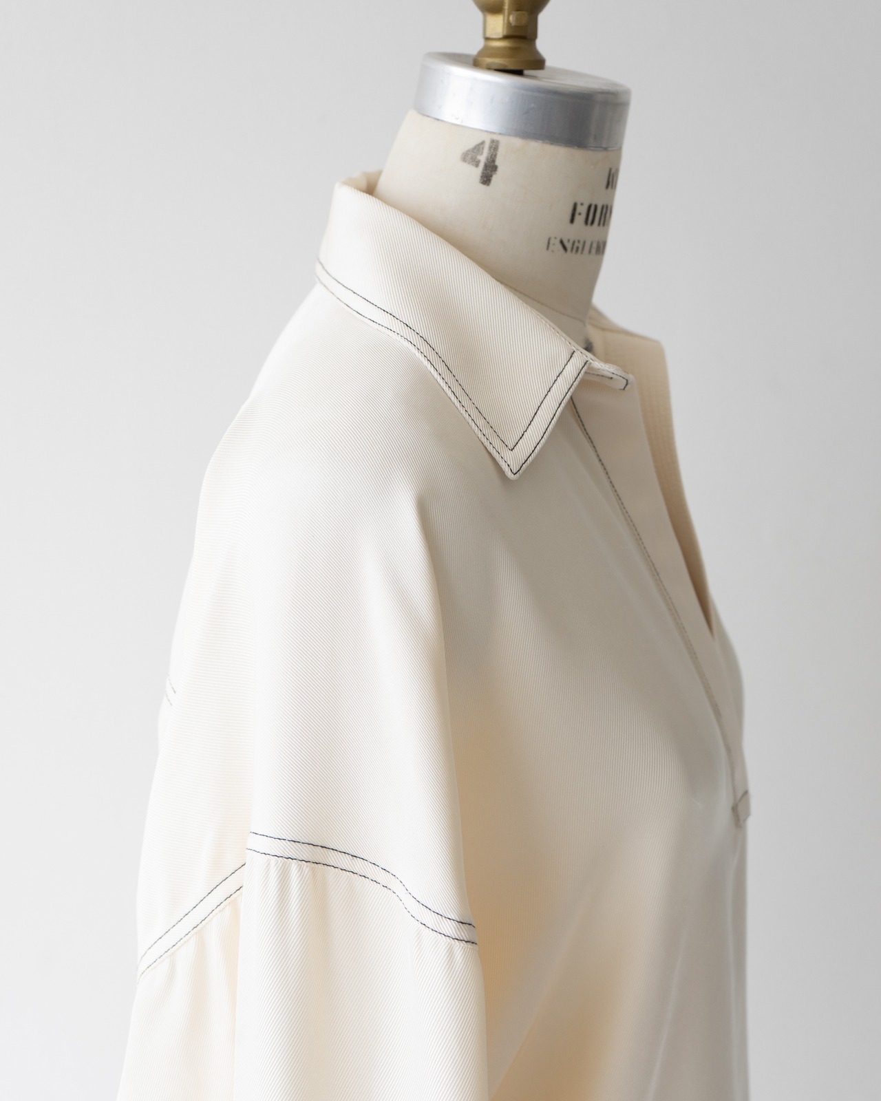〈CÉLINE by phoebe philo〉Pullover Shirt