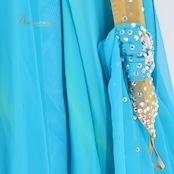 社交ダンス 衣装 白樺ドレス スタンダード ドレス ワンピース 青 フロート 水色 光沢 上品 綺麗 ダンス パーティ 発表会 デモ 競技 ブルー系 イエロー系 ドレス 美しい 上品なデザイン 華やか おしゃれ 社交ダンス衣装 競技用 発表会用 ワンピースドレス 光沢感