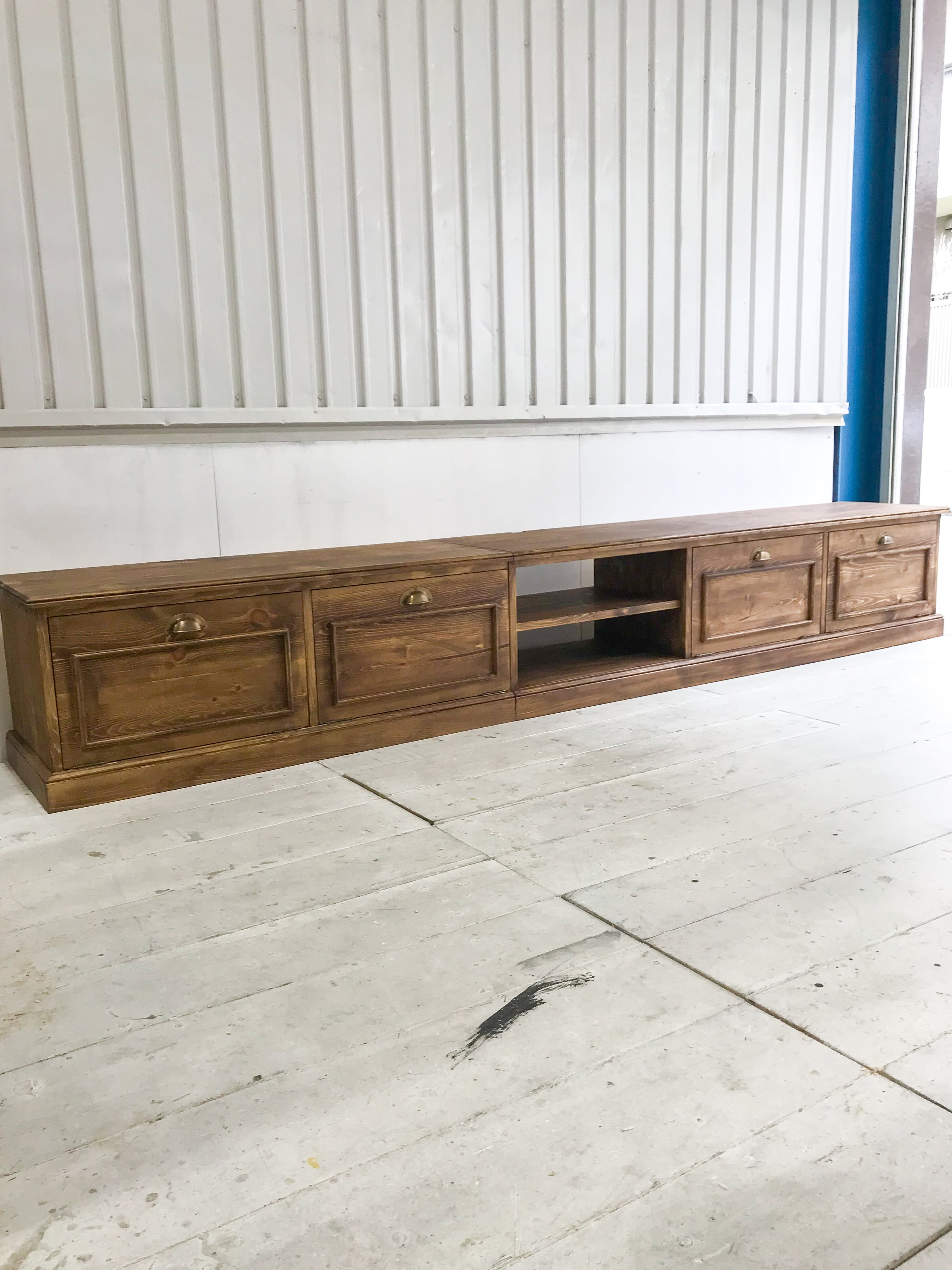 フランスアンティーク調テレビボード （パイン家具・オーダーメイド