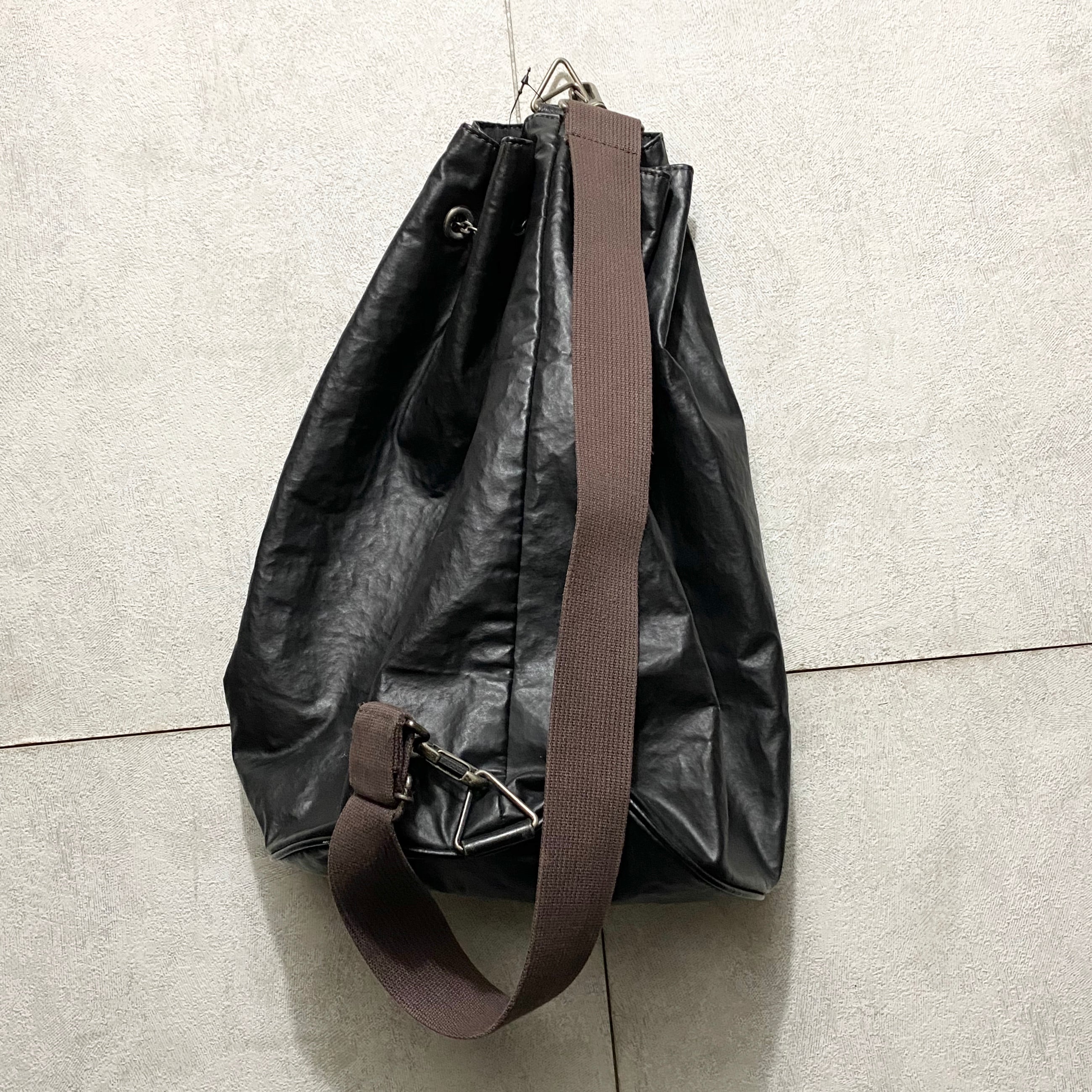JEAN PAUL GAULTIER HOMME leather one-shoulder bag | NOIR ONLINE