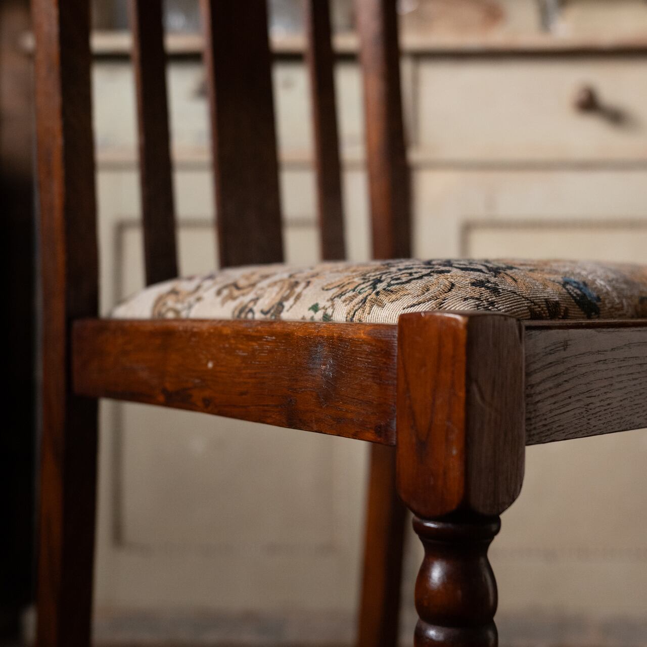 イギリス アンティーク家具 ダイニング チェア 1970年頃 865A2 Dining Chair / ダイニングチェア 【A】〈椅子・オークチェア・デスク