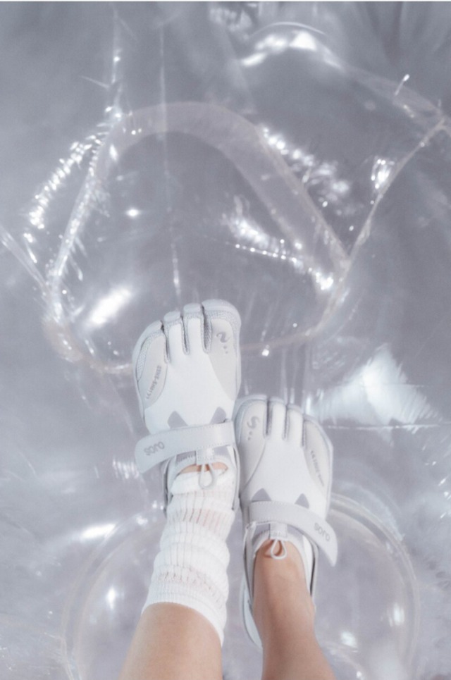 OJOS] FILA x OJOS EZ SLIDE 2 / Grey 正規品 韓国ブランド 韓国