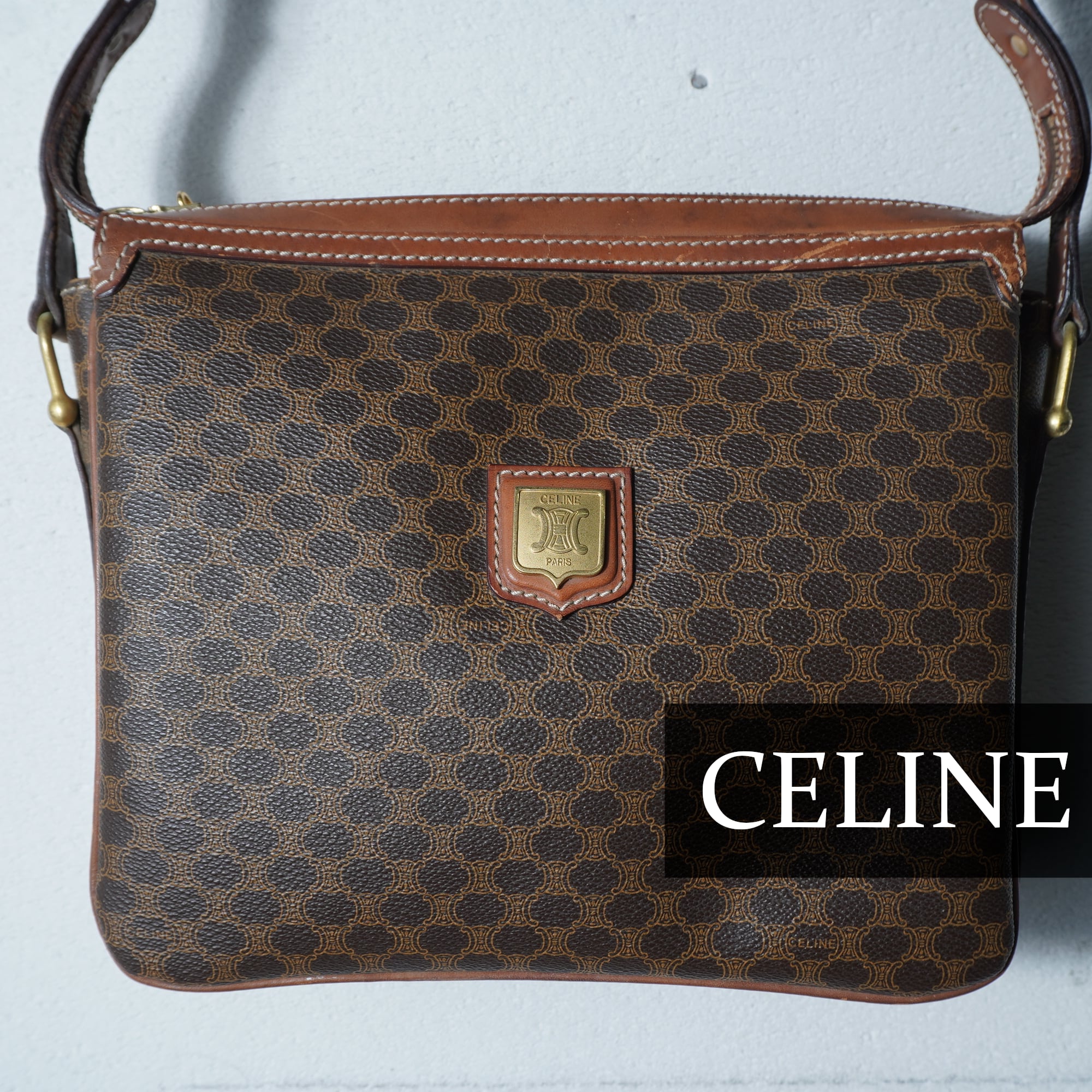 CELINE ショルダーバッグ マカダム ロゴ ブラウン レザー 斜め掛け 美 