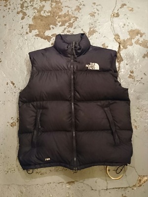 THE NORTH FACE "NUPTSE VEST"