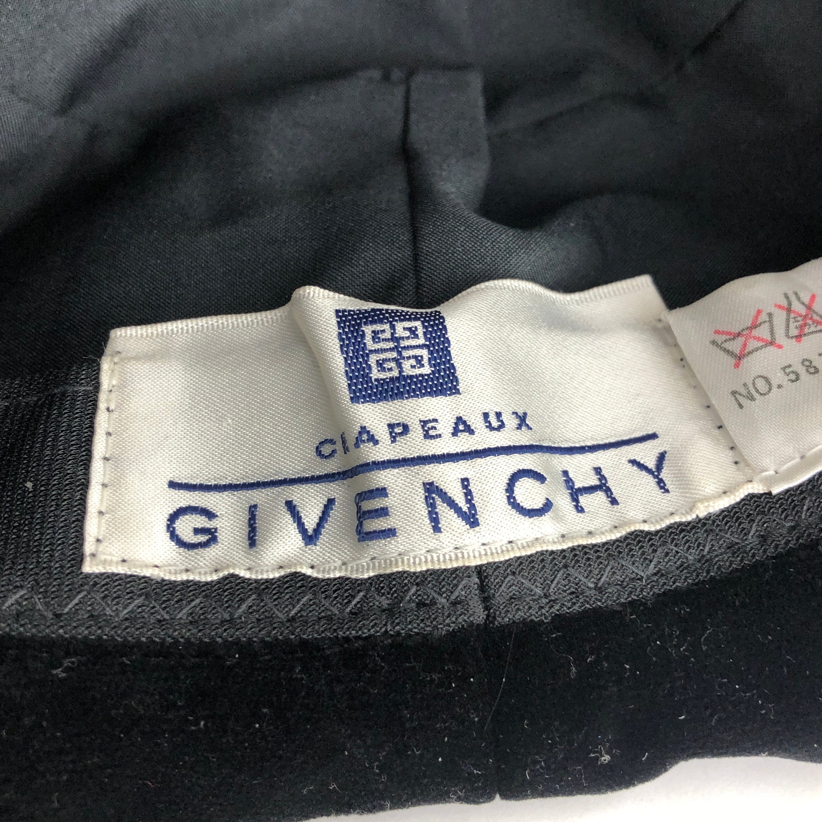 GIVENCHY ジバンシィ ロゴ ベロア バケット ハット 帽子 ブラック ...