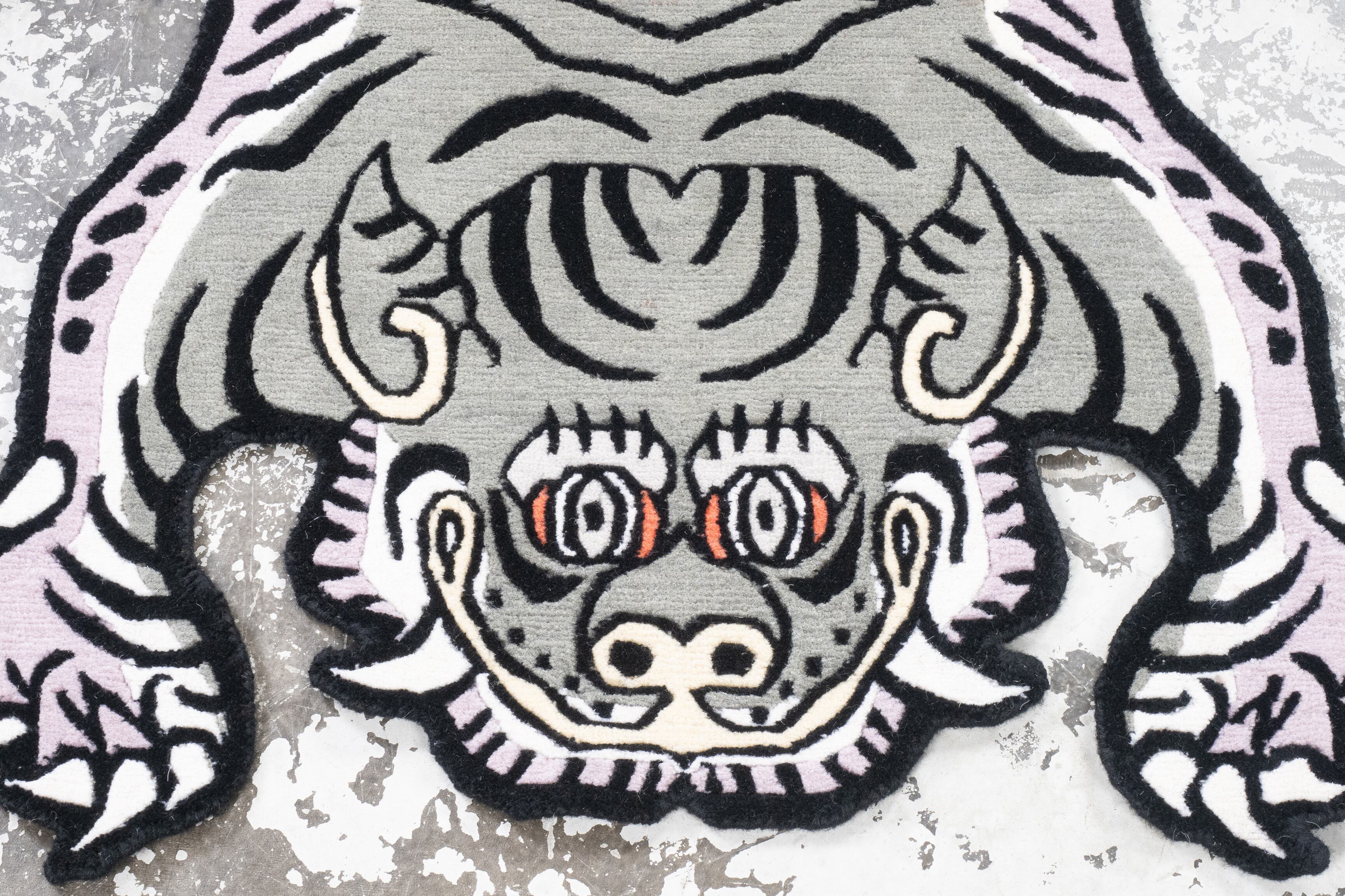 Tibetan Tiger Rug 《Sサイズ•ウール・オリジナル2・アラジングリーン